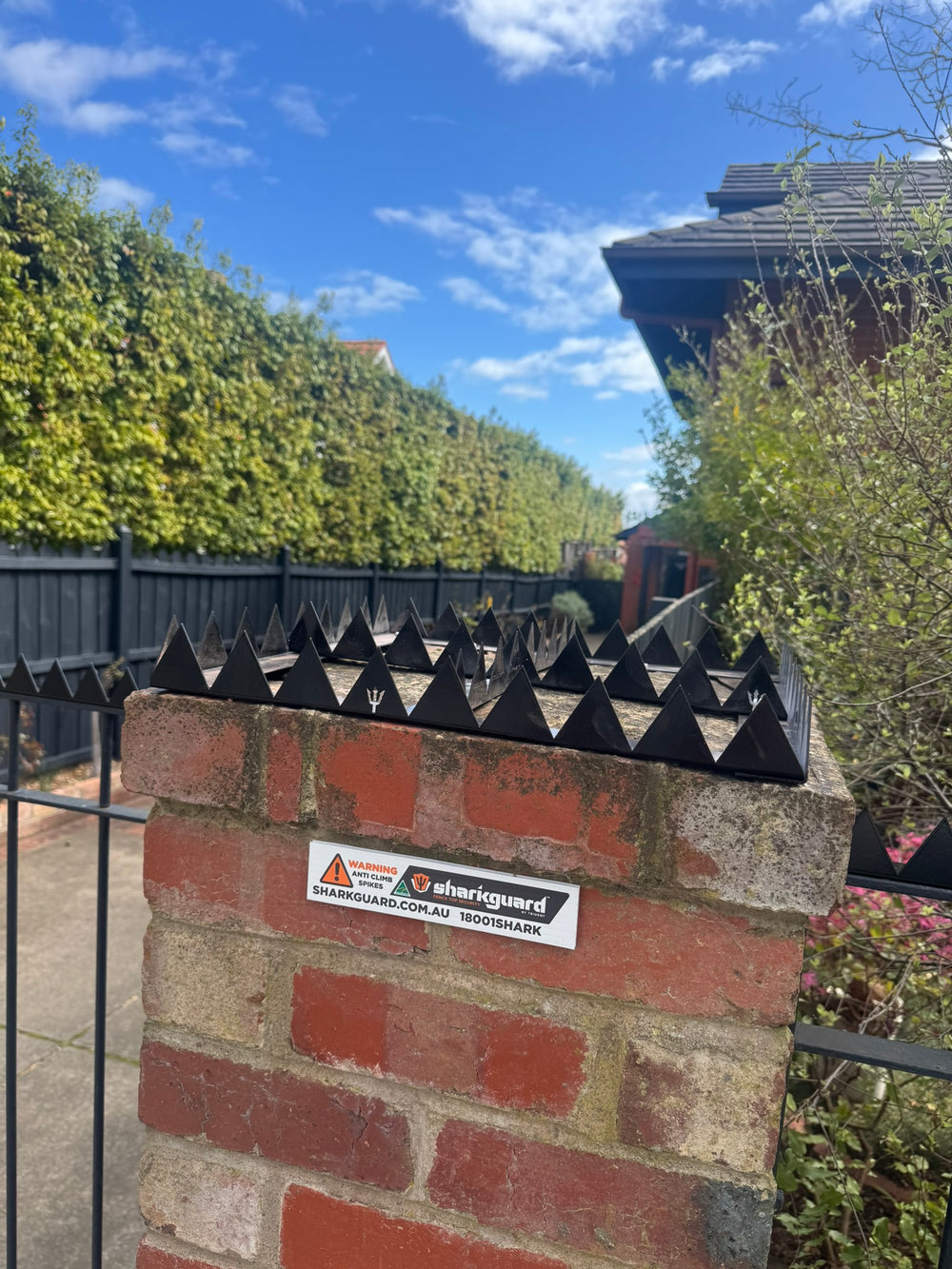 Crown spikes - Great white - 300 , 350 , 400 , 500 or 600mm squares.